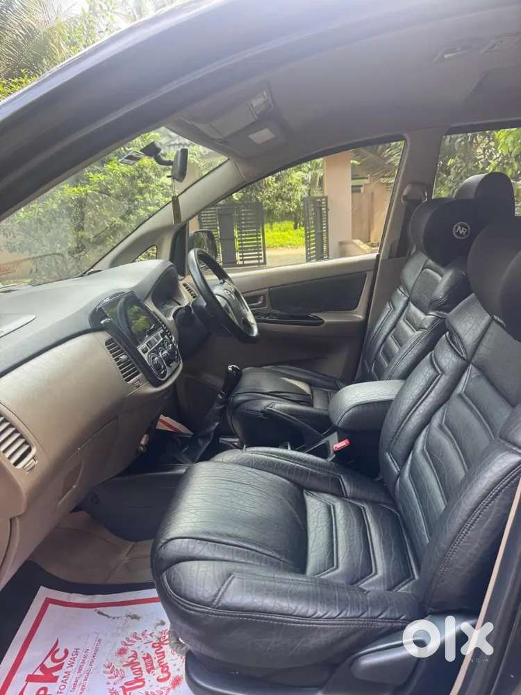 Toyota Innova 2.5 2015