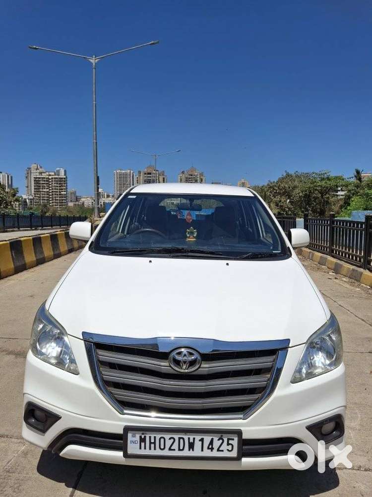 Toyota Innova 2.5 G (diesel) 8 Seater, 2015, Diesel