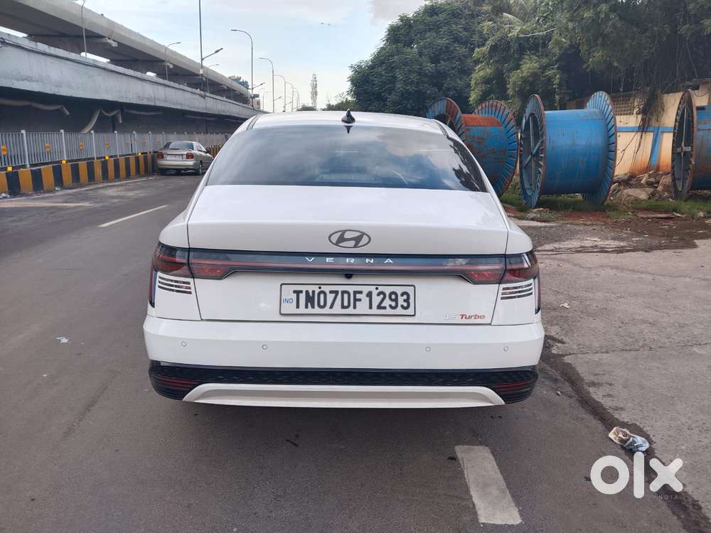Hyundai Verna 1.5 Sx (o) Turbo Petrol Dct, 2023, Petrol
