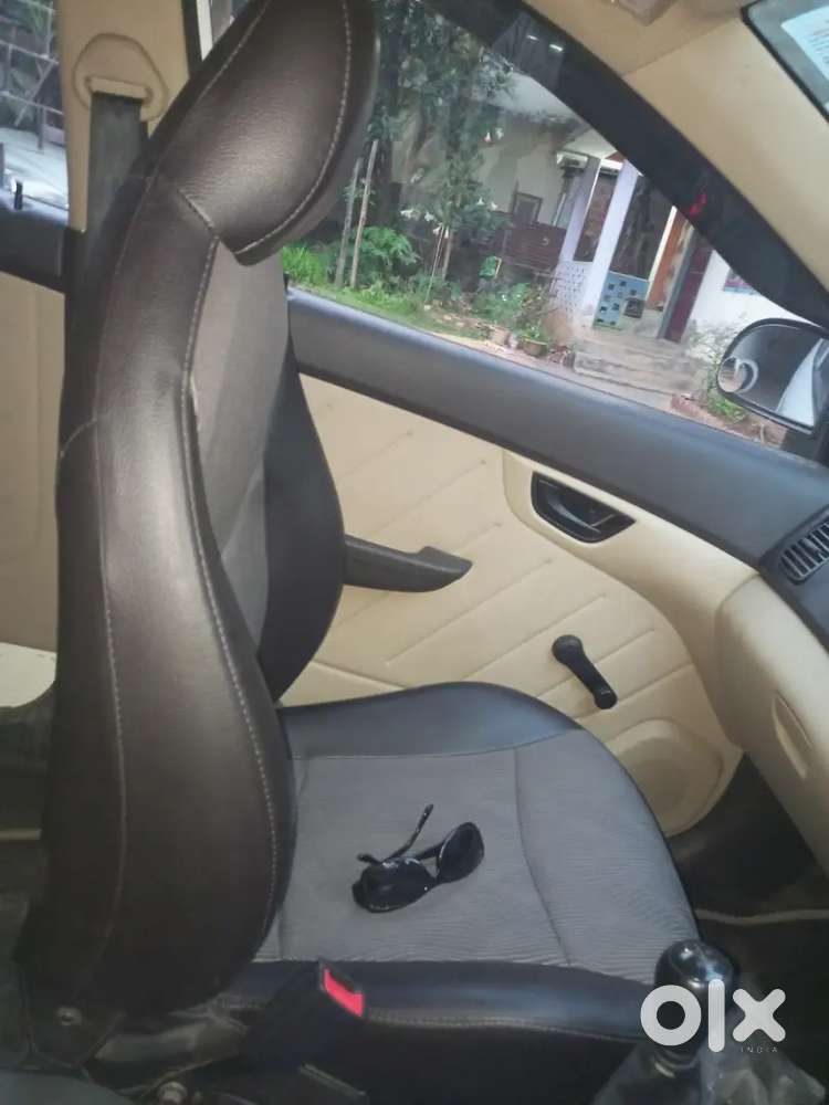 .hyundai Eon 0.8 Only 22k Kms 1st Owner 2012 Mt