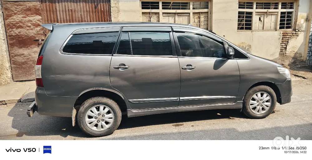 Toyota Innova 2012 Diesel Manual