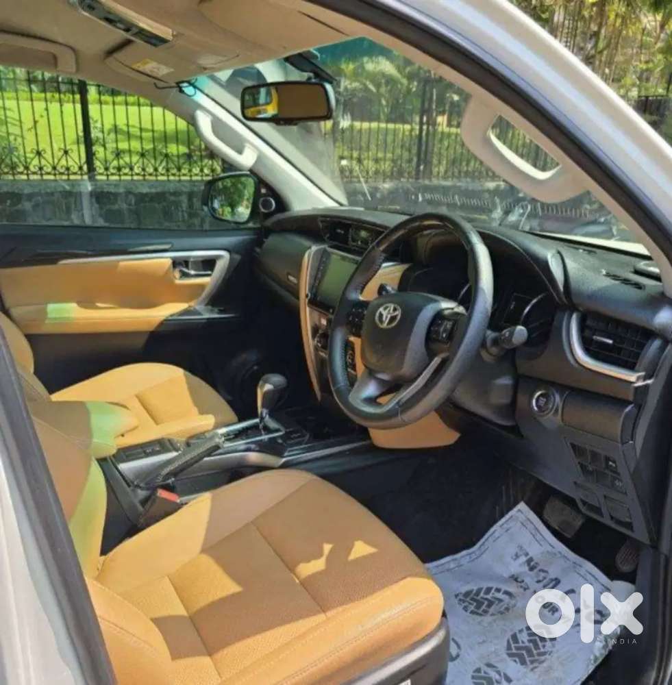 Toyota Fortuner Automatic