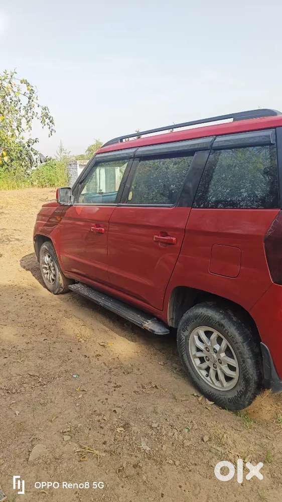 Mahindra Tuv 300 2017 Diesel Amt