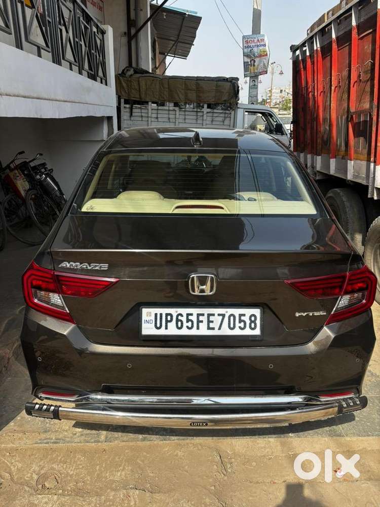 Honda Amaze 2nd Gen 2024 Cng & Hybrids Well Maintained