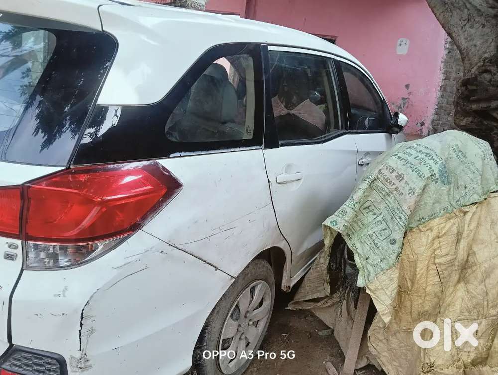 Honda Mobilio Diesel 2014 Variant