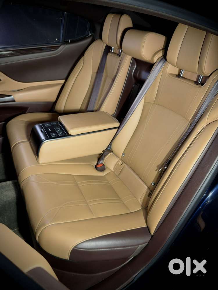 Lexus Es 300h Luxury, 2020, Petrol