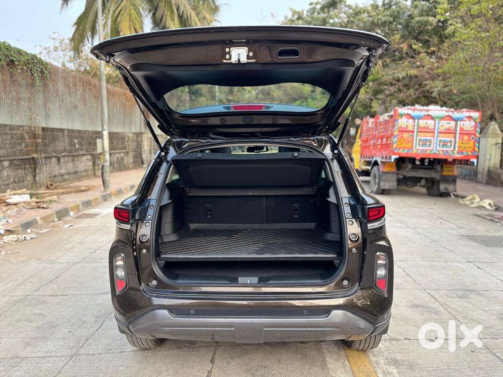 Toyota Urban Cruiser Hyryder 1.5 V Hybrid, 2023, Cng & Hybrids