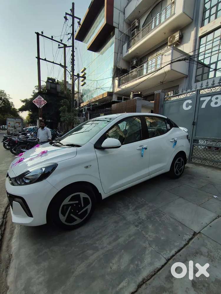 Hyundai Aura 2026 Cng & Hybrids 0 Km Driven