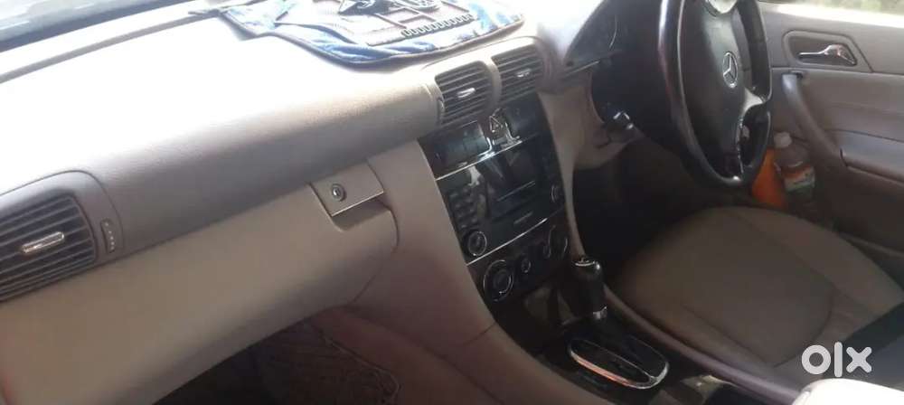 C 200 Mercedes With Sunroof