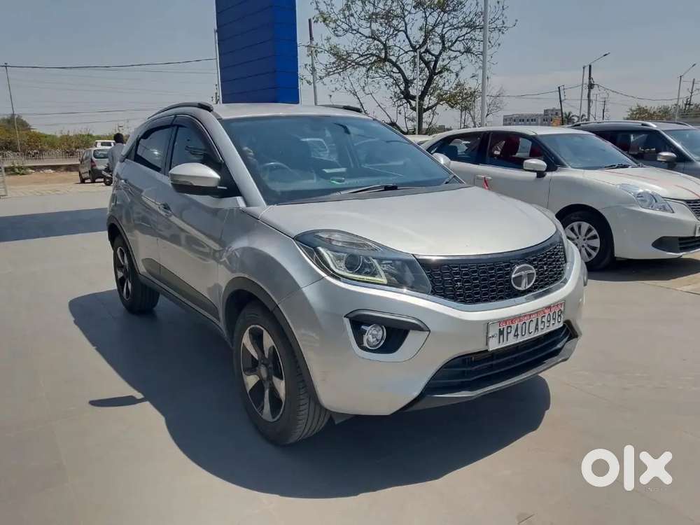 Tata Nexon 2017 Diesel 130000 Km Driven