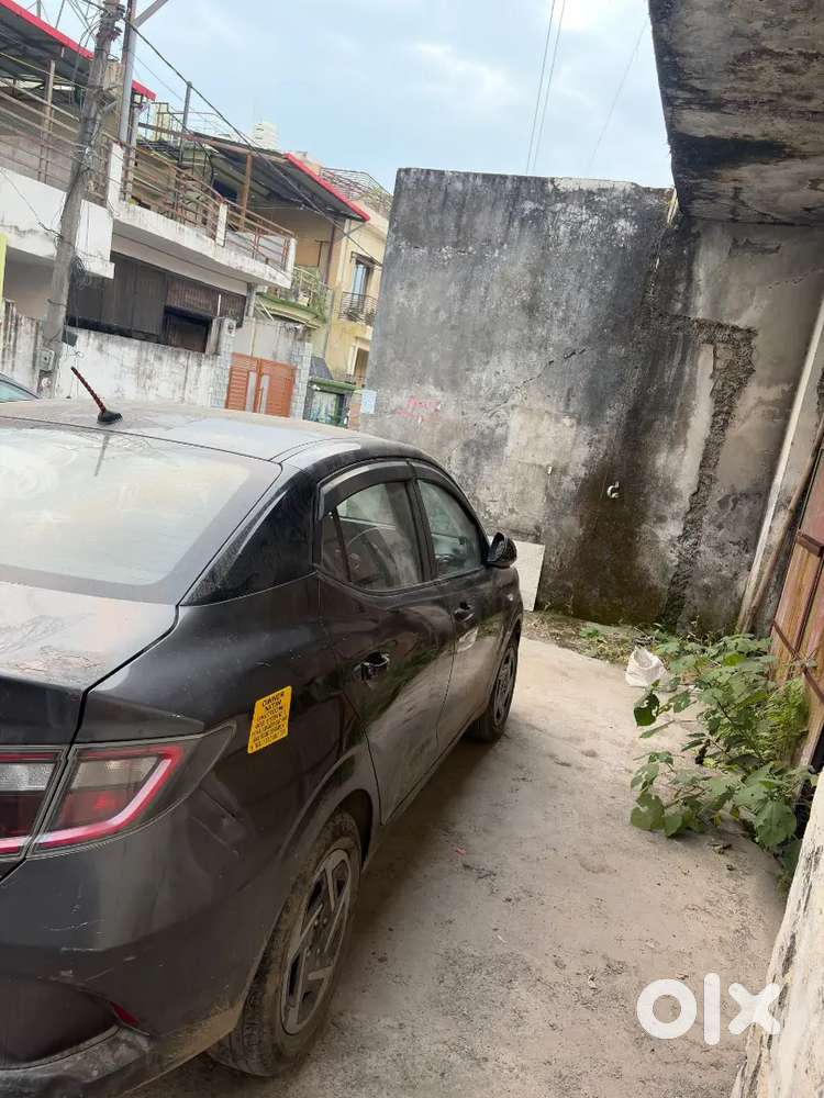 Hyundai Aura Petrol 2023 Taxi Number