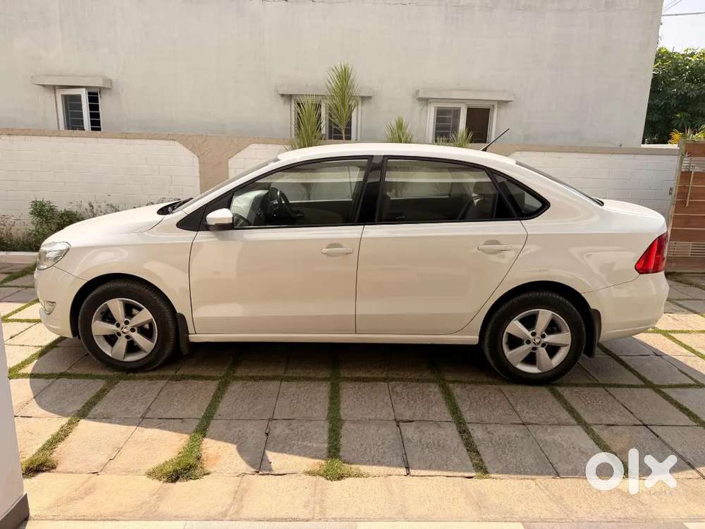 Skoda Rapid 2016 Diesel Automatic Vip Number