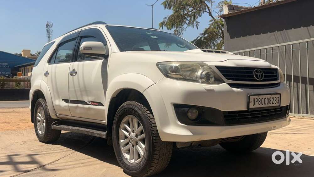 Toyota Fortuner Diesel 2012