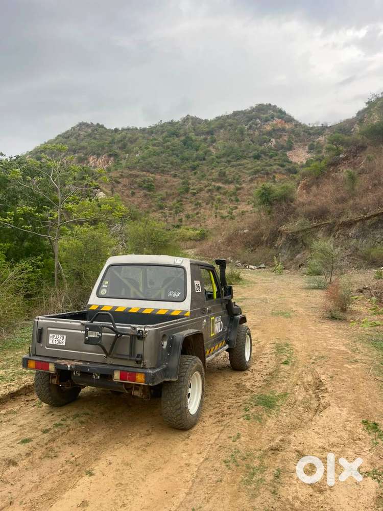 It Is A Rally Prepared Vehicle With Roll Cage And Hardtop .