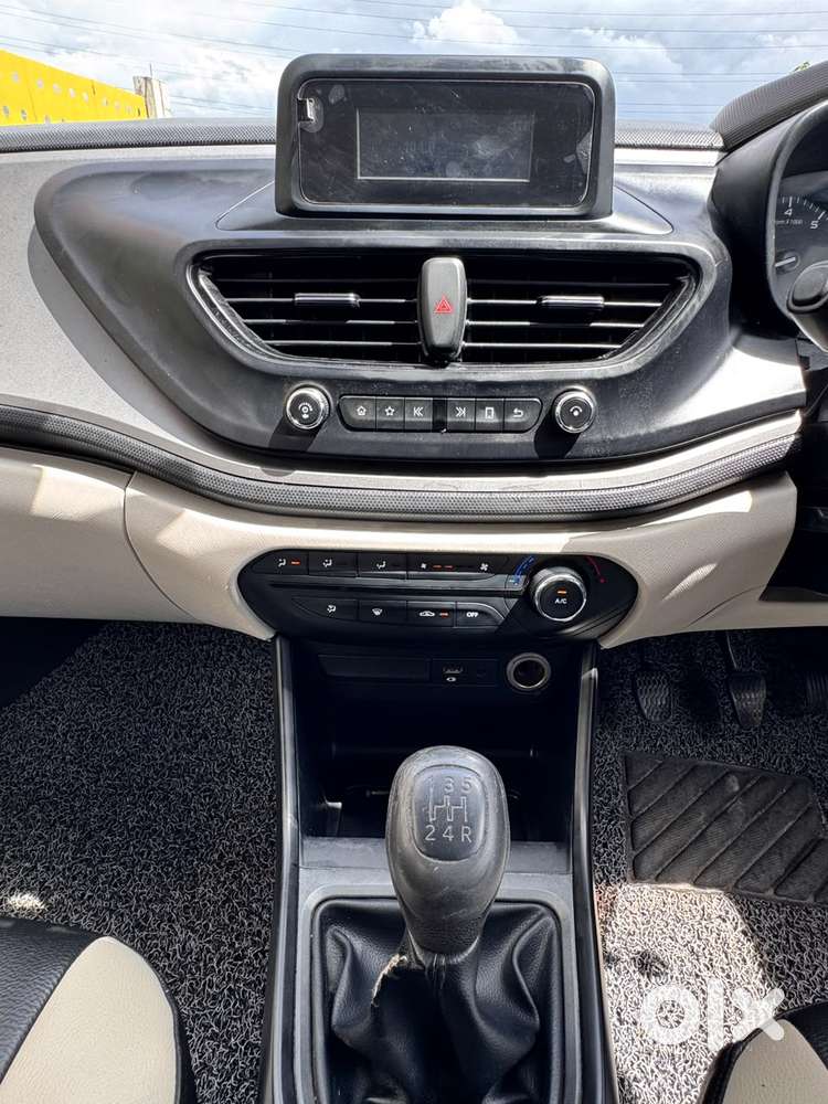 Tata Altroz 1.2 Xe Plus Petrol, 2022, Petrol