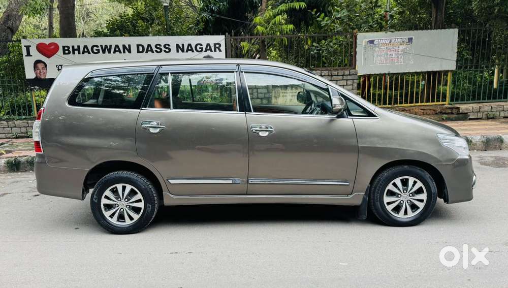 Toyota Innova 2.5 Vx 8 Str, 2015, Diesel