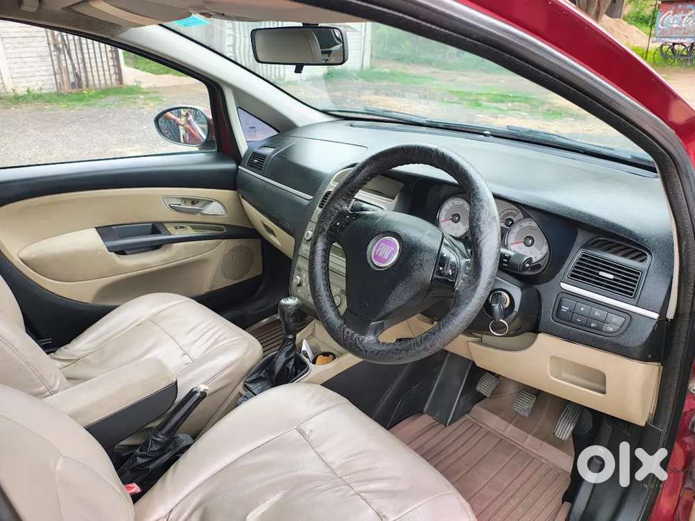 Fiat Linea Emotion Pack 1.4 Top Model  New Condition