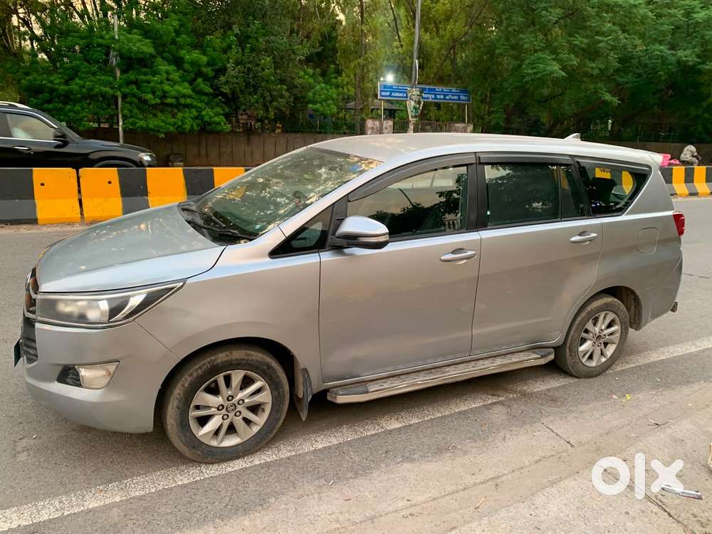 Toyota Innova Crysta 2.7 Gx Mt, 2016, Cng & Hybrids