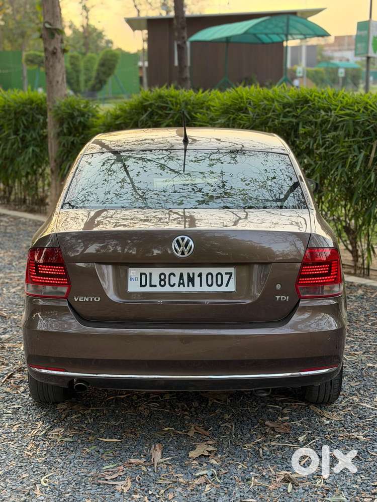 Volkswagen Vento 1.2 Tsi Highline Plus At, 2016, Petrol
