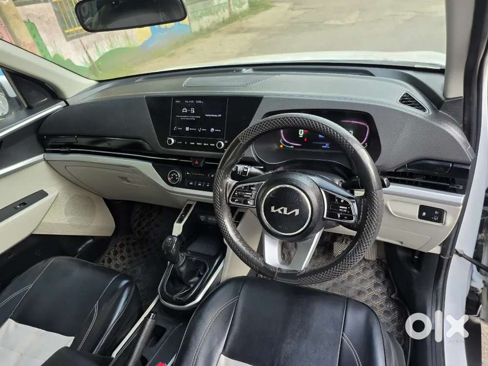 Kia Carens Prestige 2022 Diesel All Original