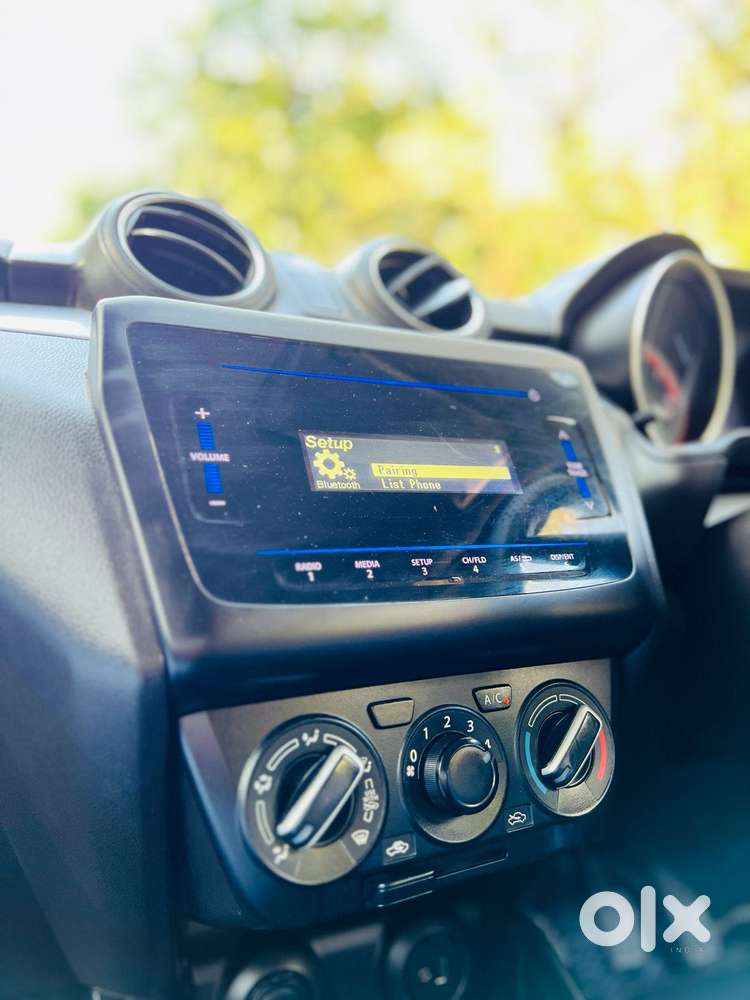 Maruti Suzuki Swift Vxi + Manual, 2023, Petrol