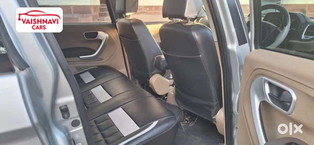 Mahindra Tuv 300 Mhawk100 T8, 2016, Diesel