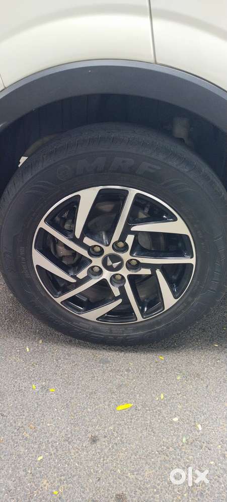 Mahindra Xuv300 W8 Option, 2023, Petrol