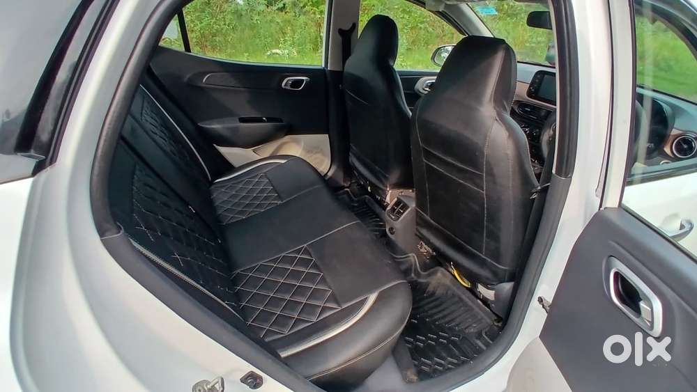 Hyundai Aura Sx (o) Manual, 2023, Petrol