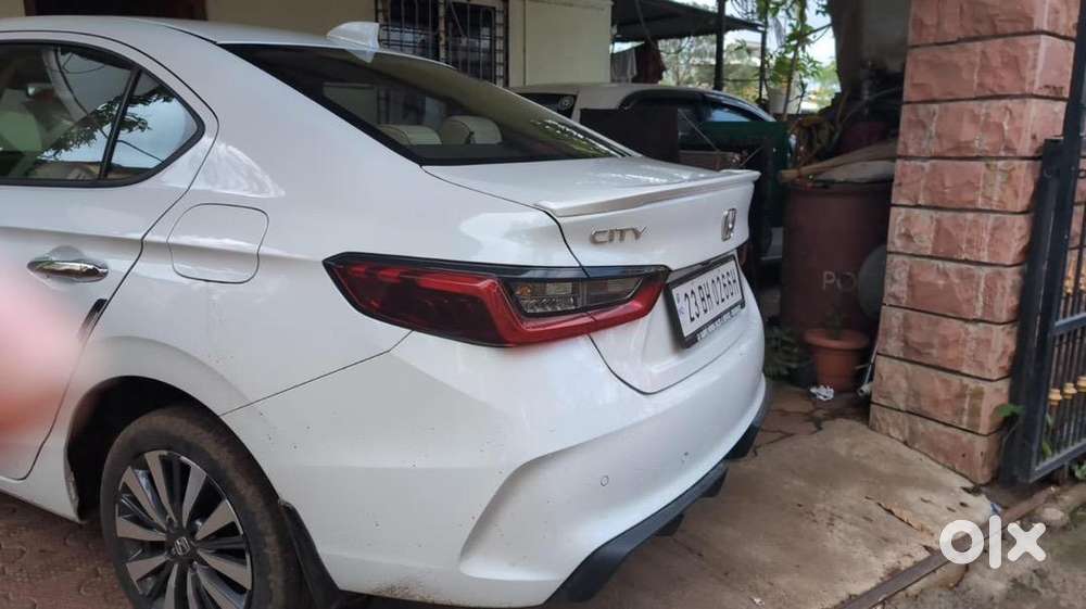 Honda City Zx 2023 Petrol Well Maintained