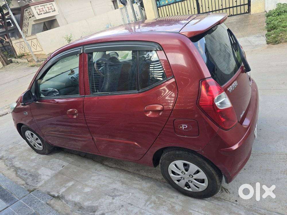 Hyundai I10 Sportz At, 2011, Petrol
