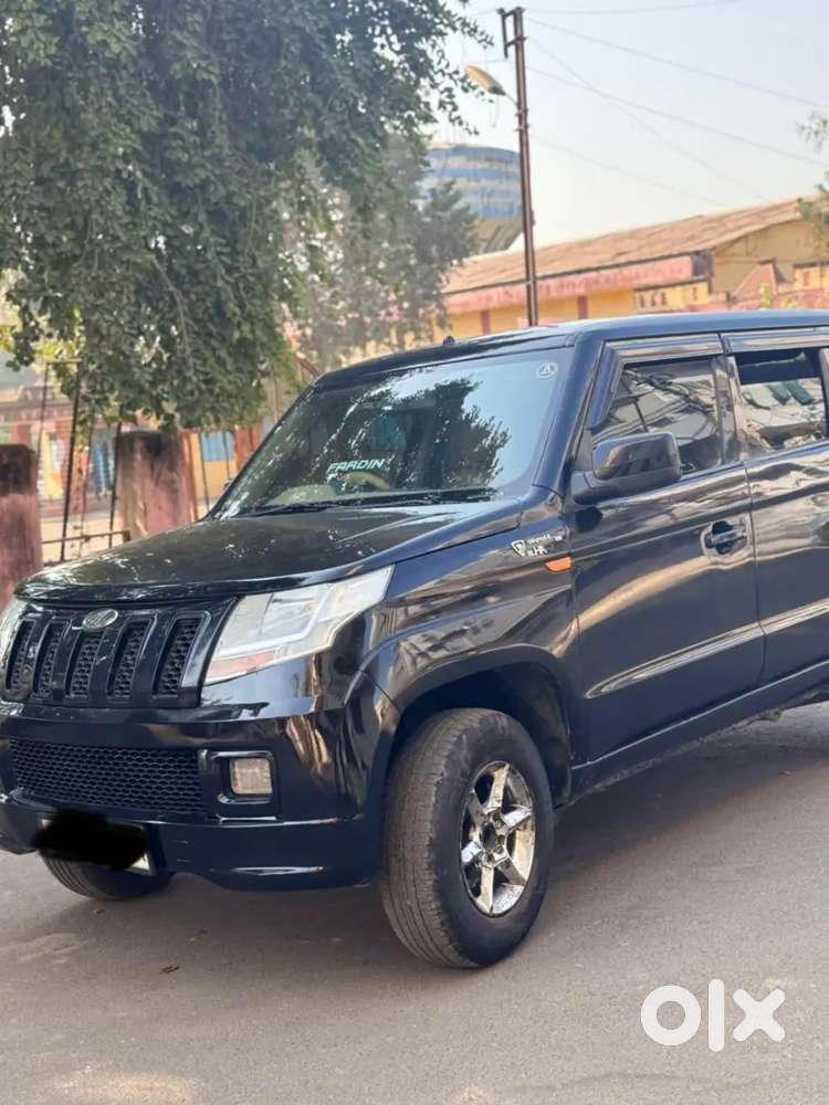 Mahindra Tuv 300 2018 Diesel Well Maintained