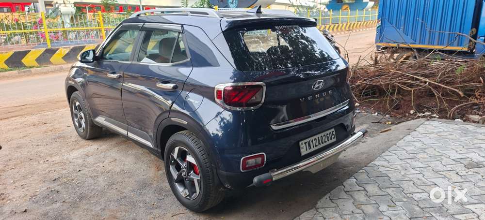 Hyundai Venue 1.2 S Plus, 2021, Petrol