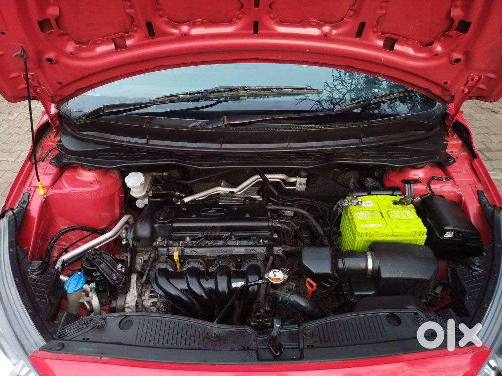 Hyundai I20 1.4 Magna At, 2014, Petrol