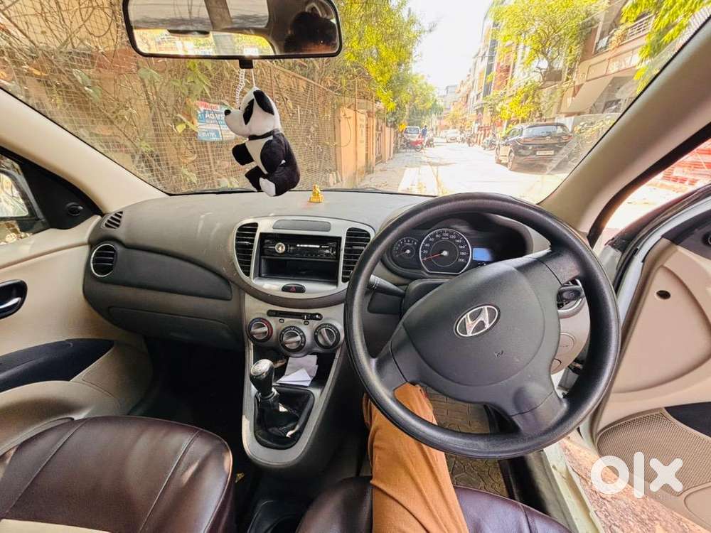 Hyundai I10 2012 Petrol 58400 Km Driven