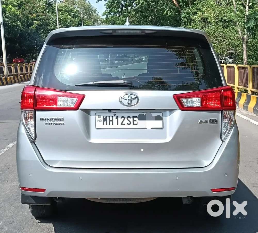 Toyota Innova Crysta 2019