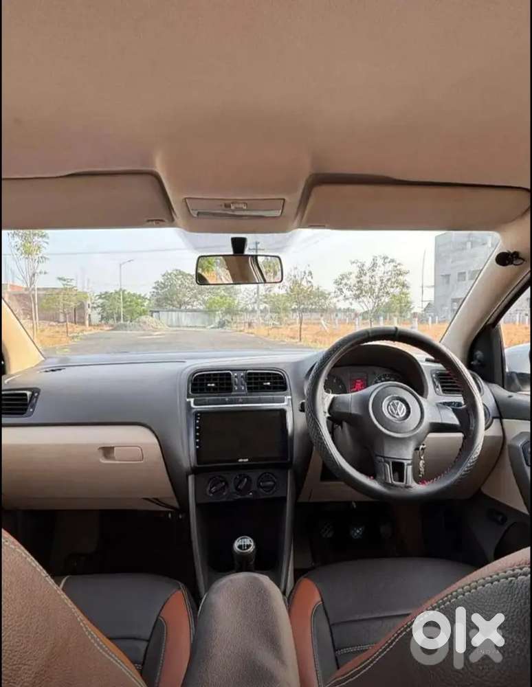Vento Car 2011 Petrol