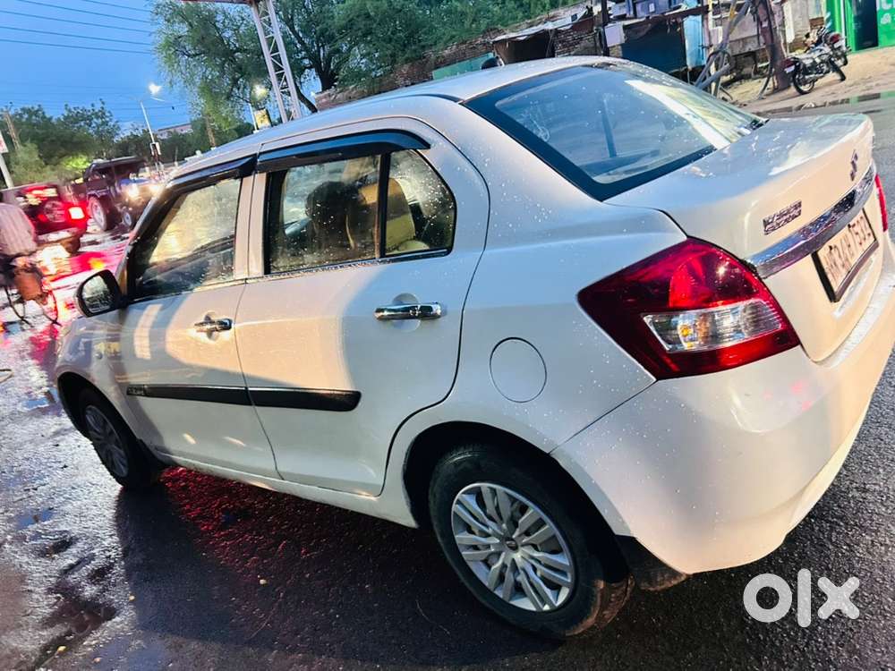 Maruti Suzuki Swift Dzire 2015 Diesel 125000 Km Driven