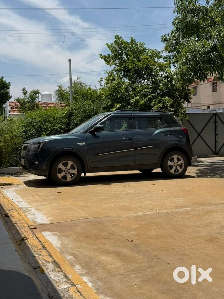 Mahindra Xuv300 Diesel 2023  1st Owner Less Drive