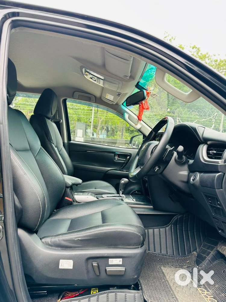 Toyota Fortuner 4x2 At 2.7 Petrol, 2025, Petrol