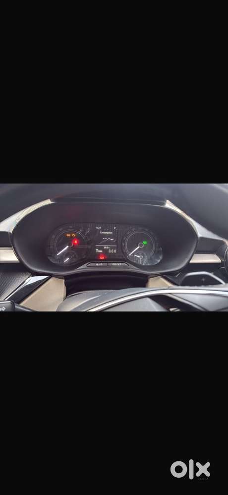 Skoda Slavia 2023 Petrol Well Maintained