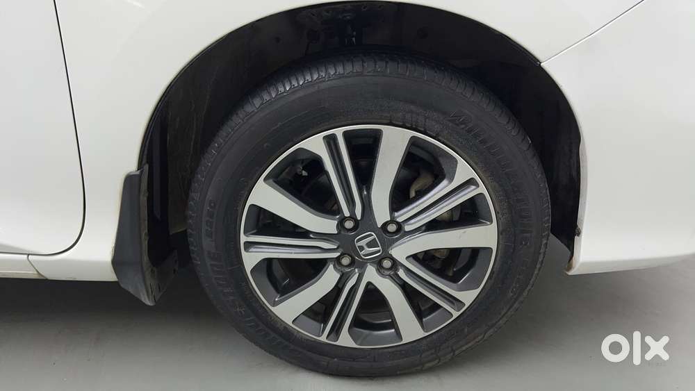 Honda City 1.5 V 4th Gen I-vtec Mt, 2022, Petrol