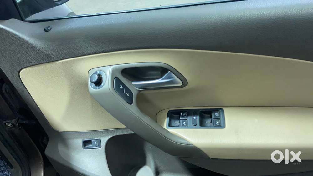 Volkswagen Vento 2013-2015 1.6 Highline, 2016, Petrol