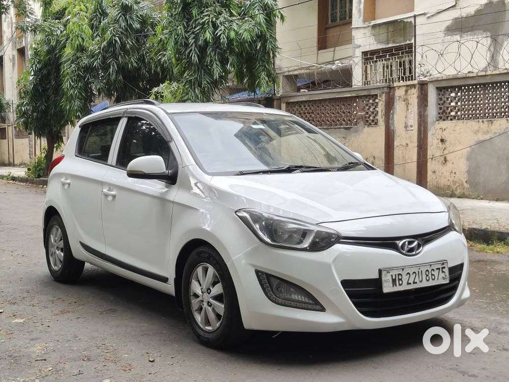 Hyundai I20 Sportz 1.4 Crdi 6 Speed Bs-iv, 2013, Diesel