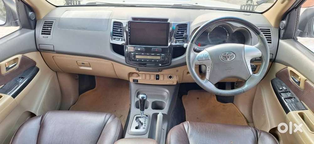 Toyota Fortuner 3.0 4x2 Automatic, 2013, Diesel
