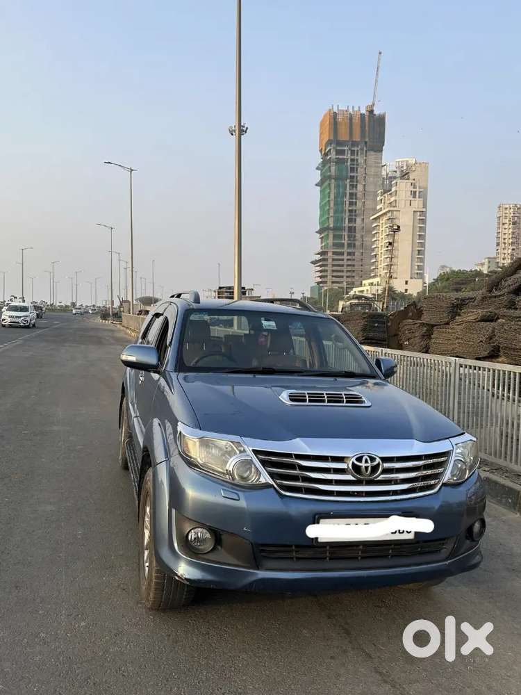 Toyota Fortuner 2012 Diesel ,automatic ,4/2 In Immaculate Condition