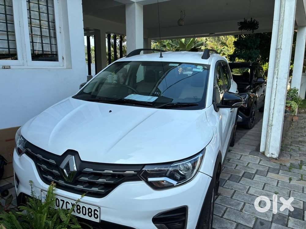 Renault Triber Petrol 2022