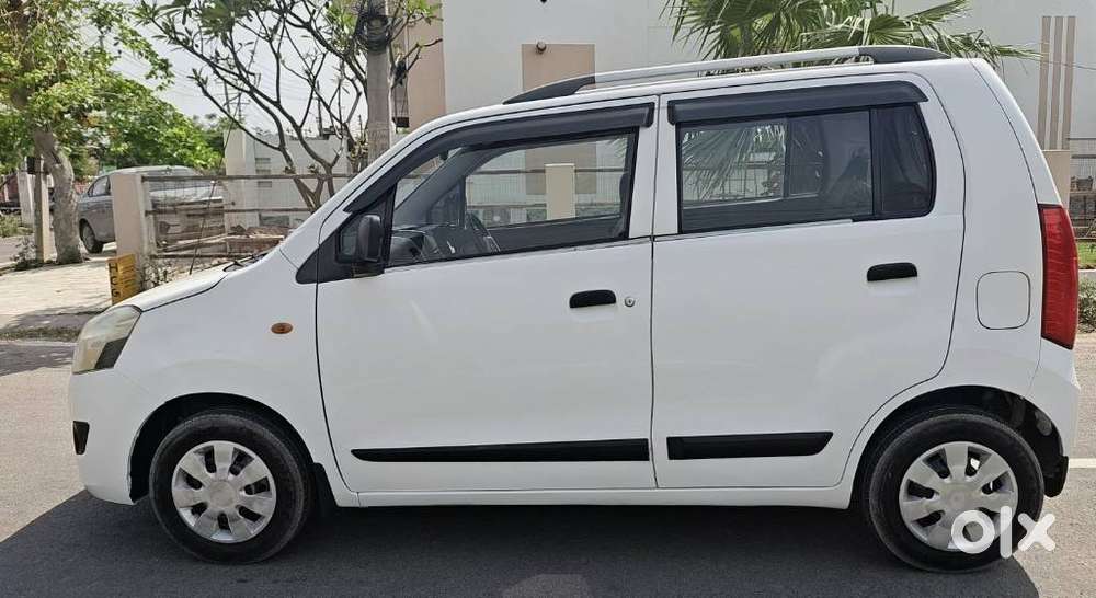 Maruti Suzuki Wagon R 1.0 Lxi Cng, 2017, Petrol