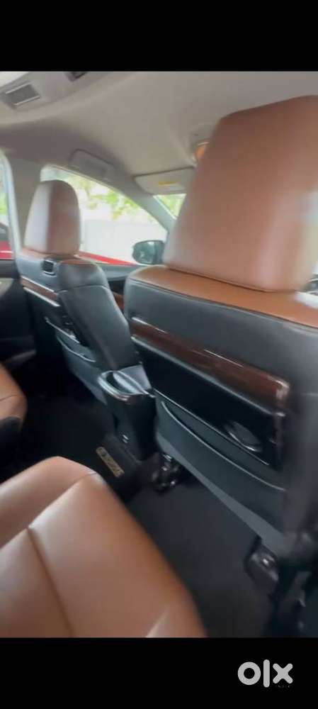 Toyota Innova Crysta [2020-ongoing] 2.4 Zx 7 Str, 2021, Diesel