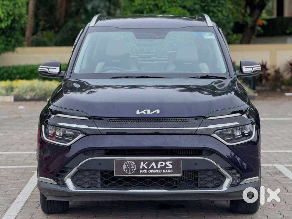 Kia Carens 1.4 Luxury Plus 6 Str, 2022, Petrol