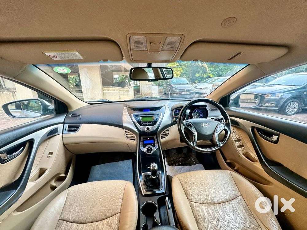 Hyundai Elantra 1.6 Sx, 2013, Petrol